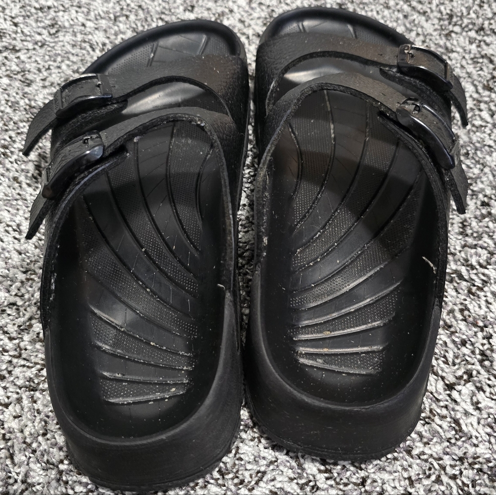 Birkenstock Birki's Pebble Grain Black Sandals - Picture 3 of 8